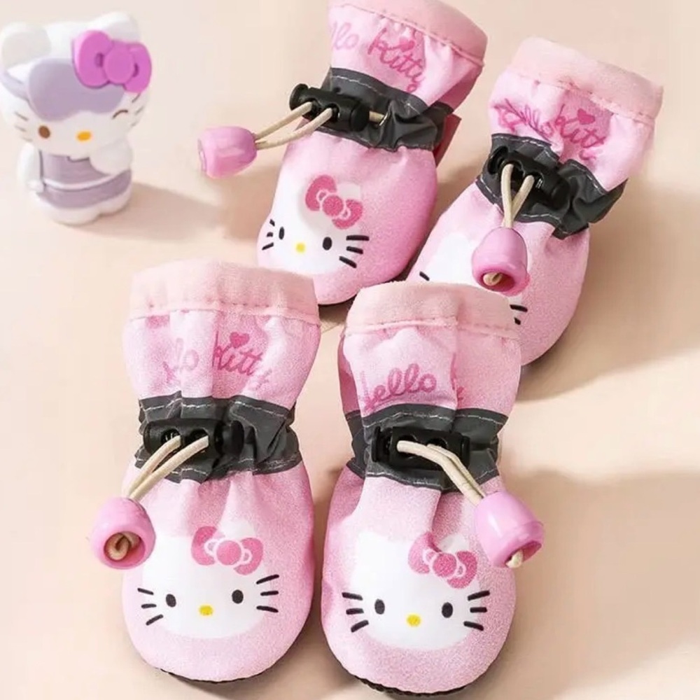 {NEW} Set of 4 Hello Kitty Pink Doggy Booties